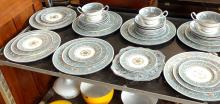 WEDGWOOD "FLORENTINE" DINNERWARE