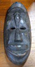 REVERSIBLE AFRICAN WALL MASK