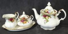 "OLD COUNTRY ROSES" TEA SET