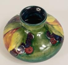 SQUAT MOORCROFT VASE