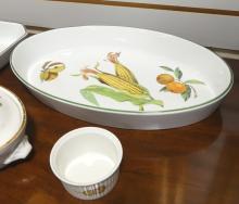 ROYAL WORCESTER SERVING PIECES