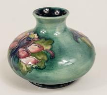 SQUAT MOORCROFT VASE