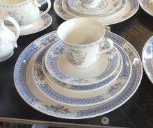 ROYAL ALBERT "SONGBIRD" DINNERWARE