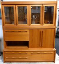 TEAK WALL UNIT