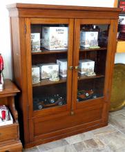 VINTAGE MAHOGANY BOOKCASE