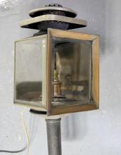 ANTIQUE COACH LAMP