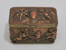 ANTIQUE TRINKET BOX