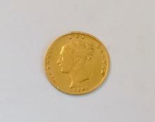 QUEEN VICTORIA HALF SOVEREIGN