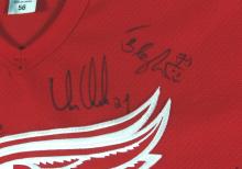 AUTOGRAPHED 2002 DETROIT RED WINGS JERSEY