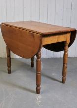 ANTIQUE DROP-LEAF TABLE