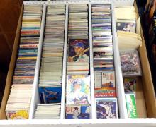 BOX AND BINDER OF BASEBALL CARDS