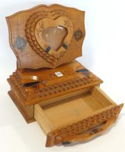 TRAMP ART JEWELLERY BOX