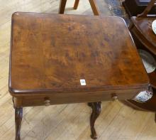 EXCEPTIONAL VICTORIAN GAMES TABLE