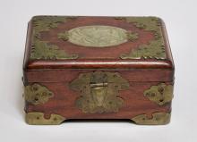 CHINESE TRINKET BOX