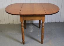 ANTIQUE DROP-LEAF TABLE