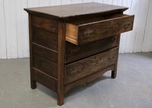 CHEST OF DRAWERS