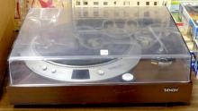 DENON TURNTABLE