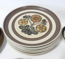 LANGLEY POTTERY DINNERWARE