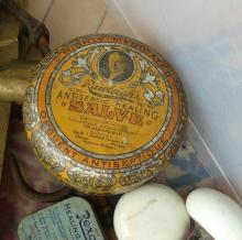 VINTAGE TINS, ETC.