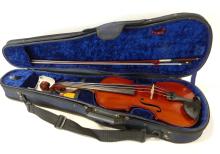 VIOLIN WITH BOW AND CASE