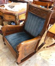 ANTIQUE OAK GENTLEMEN'S ROCKER