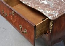 PAIR OF COMMODES