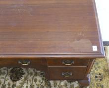 QUEEN ANNE STYLE DRESSING TABLE