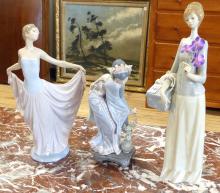 THREE LLADRO FIGURINES
