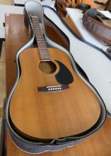 SEAGULL ACOUSTIC GUITAR WITH CASE