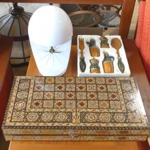 GAMEBOARD, CLOCK AND SALAD SET