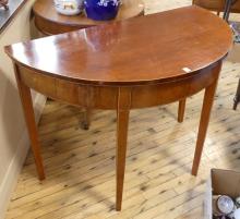 ANTIQUE MAHOGANY CONSOLE TABLE