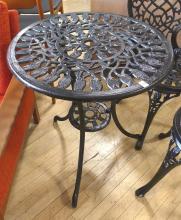 CAST ALUMINUM PATIO BISTRO SET