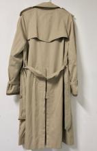 BURBERRY TRENCH COAT