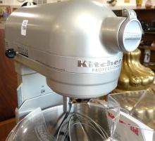 KITCHEN AID MIXER