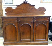 VICTORIAN SIDEBOARD