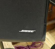 PAIR OF BOSE SPEAKERS ON STANDS