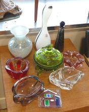 NINE PIECES OF ART GLASS