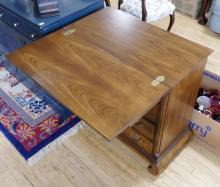 UNIQUE BACHELOR'S CHEST