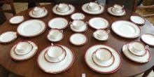 AYNSLEY "DURHAM MAROON" DINNERWARE