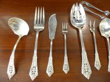 WALLACE "ROSE POINT" STERLING SERVERS