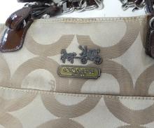 DESIGNER PURSE AND WALLET