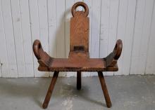 ANTIQUE FOLDING CHAIR