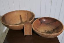 WOODEN BOWLS