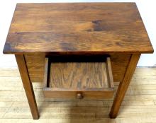 PINE STAND TABLE