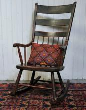 ANTIQUE ROCKING CHAIR