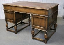 OAK LEATHER TOP DESK