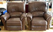 PAIR OF LA-Z-BOY LEATHER RECLINERS