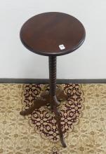 MAHOGANY PEDESTAL STAND