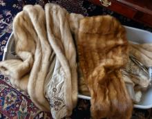 FUR COATS, STOLES AND COLLARS