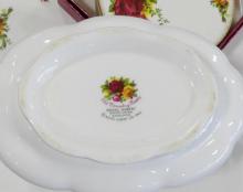 "OLD COUNTRY ROSES" SERVING PIECES